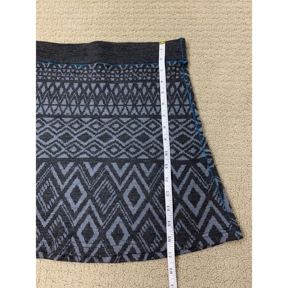 Kuhl Womens Adriana Gray Merino Wool Blend Geometric Hiking Outdoor Skirt Sz XS - Picture 9 of 9